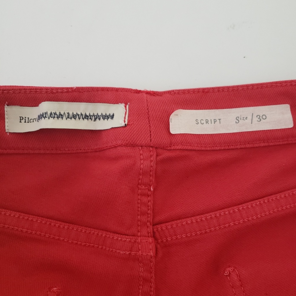 Pilcro Letterpress Script Red Raw Hem Crop Jeans - Picture 4 of 8